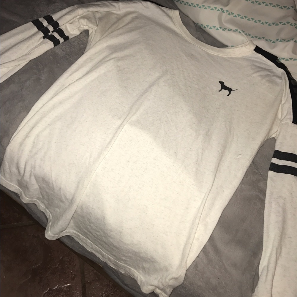 PINK LONG SLEEVE TEE.