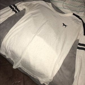 PINK LONG SLEEVE TEE.