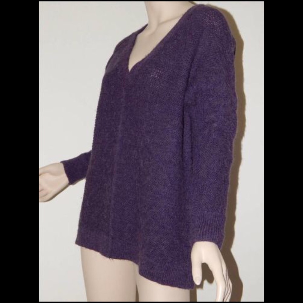 Free People Sweater. Purple