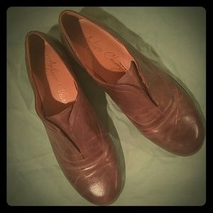 ARTURO CHIANG Leather Oxford Shoe