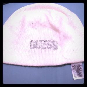 Never been used white GUESS HAT! Negotiable