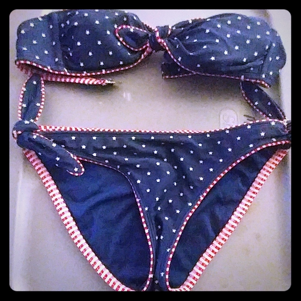 Bathing suit