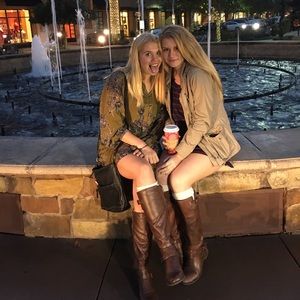 Meet your Posher, Samantha