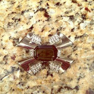Ann Taylor Bow Broach