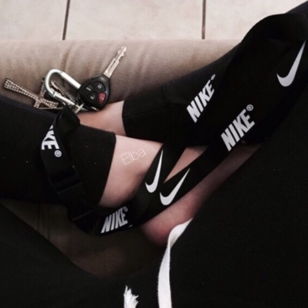 Nike lanyard nwot