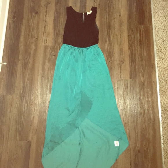 Black&Blue Maxi High-Low 🖤💙 - Picture 3 of 3