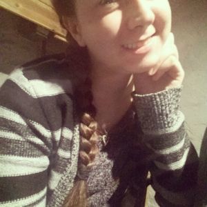 Meet your Posher, Katelyn