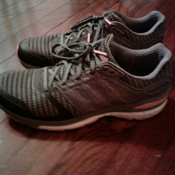 Adidas Super Novas - Picture 2 of 4