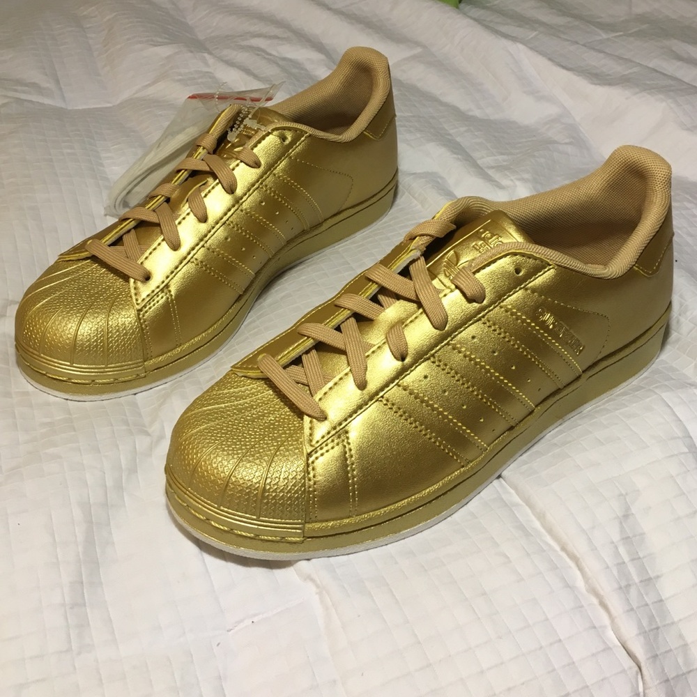 🌷Spring Sale🌷Gold Adidas Originals Superstar