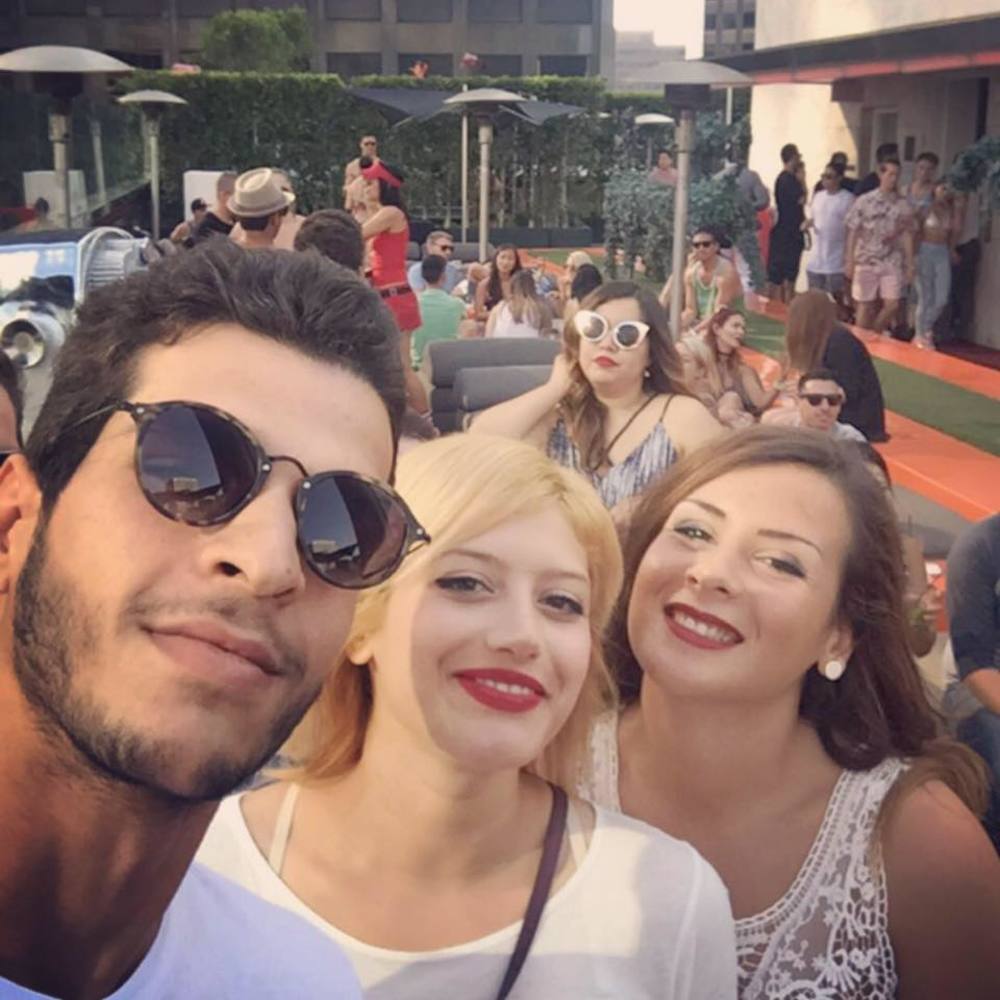 Meet your Posher, Elyes