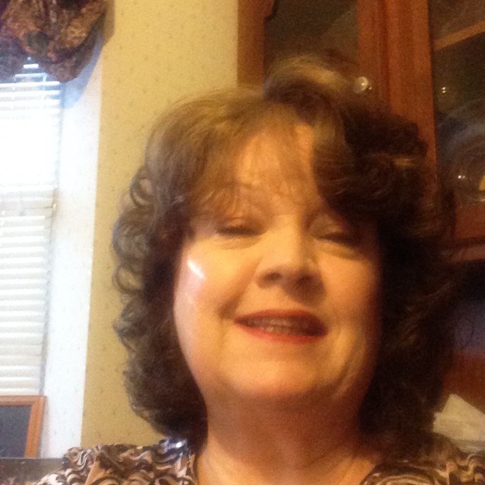 Meet your Posher, Debra