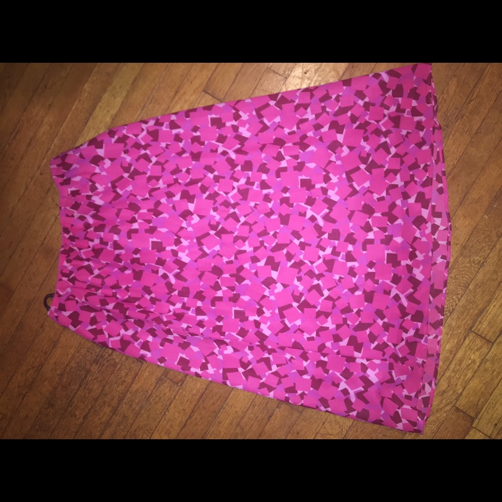 Skirt - Picture 2 of 4