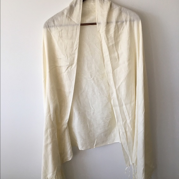 United Colors of Benetton Scarf - Picture 3 of 4