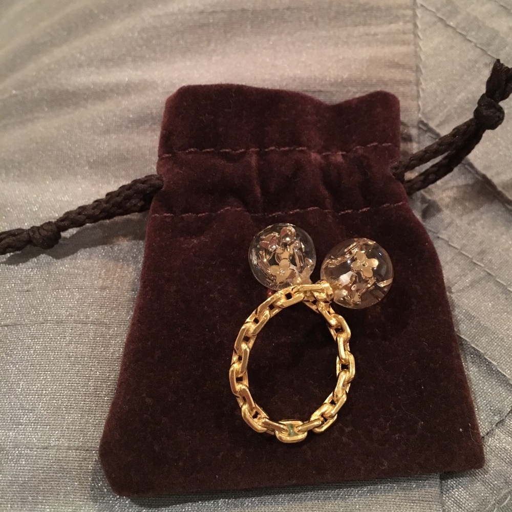 Louis Vuitton Gold ring