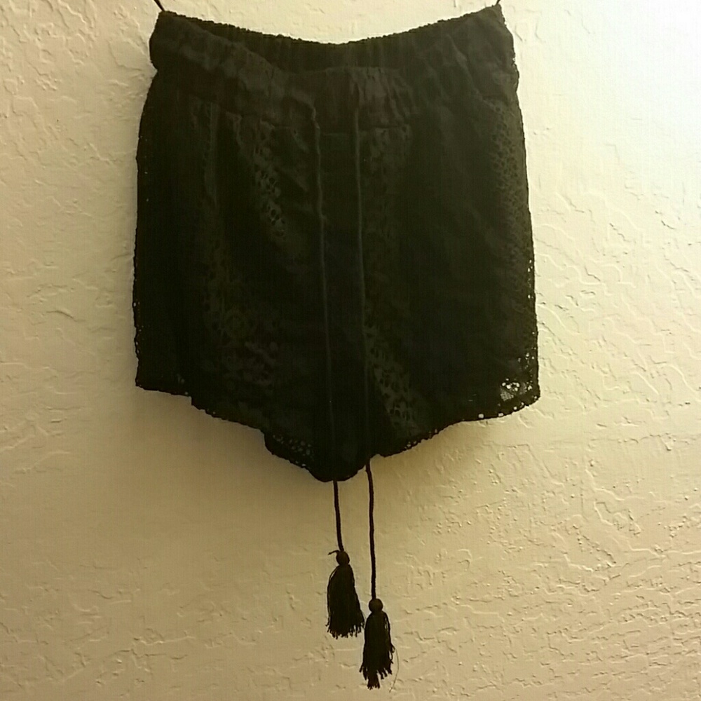 Mika & Gala Lace Shorts