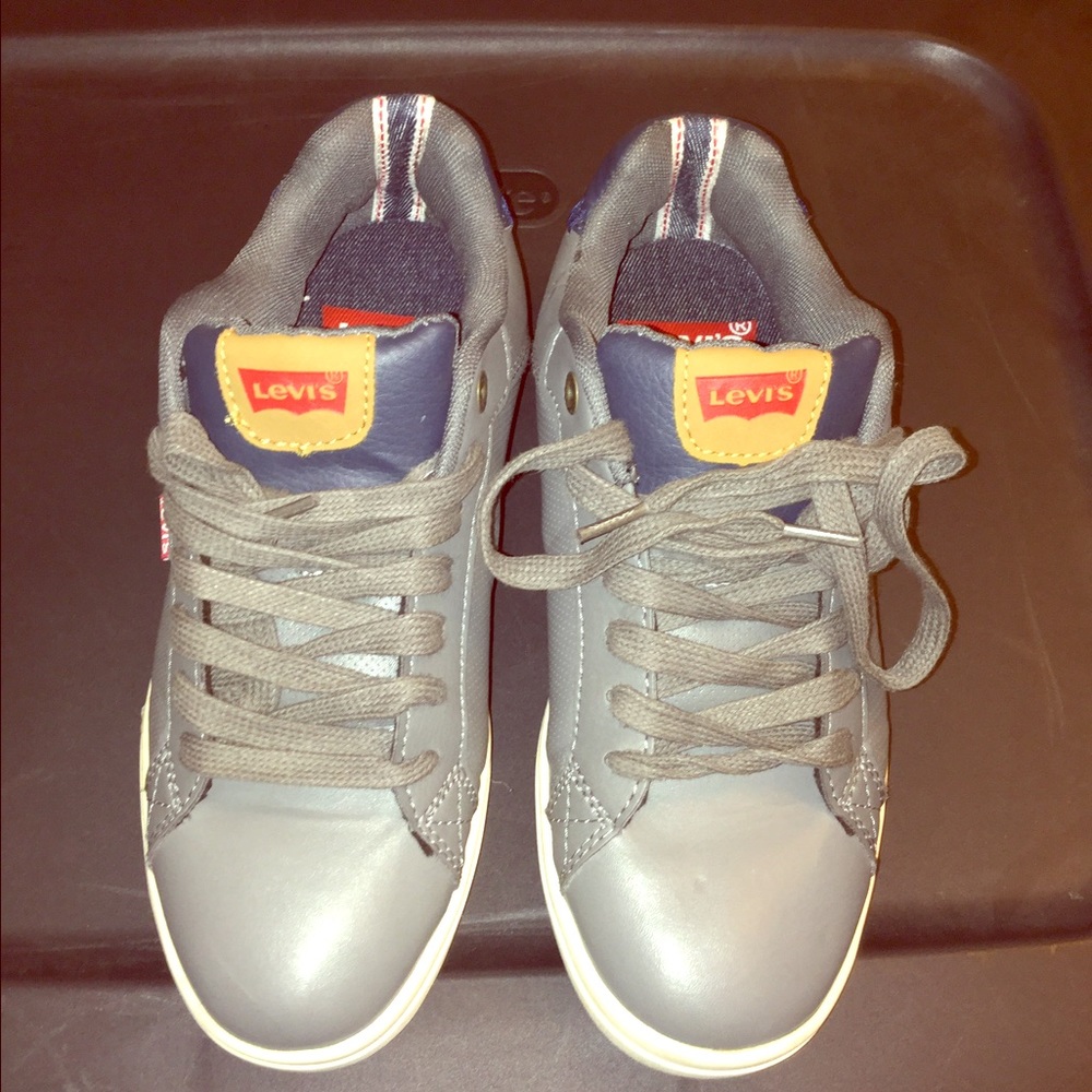 Levi's men's shoes