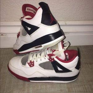 Jordan 4 06