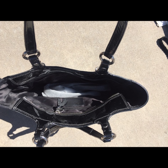 Black Coach Purse - Picture 3 of 3