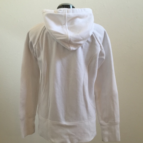 *SOLD** GapFit White Sweatshirt - Picture 2 of 4