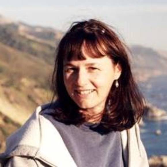 Meet your Posher, Pattie - Picture 2 of 6