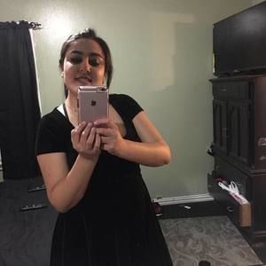 Meet your Posher, Gisela