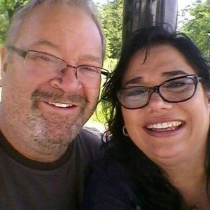 Meet your Posher, Sundy