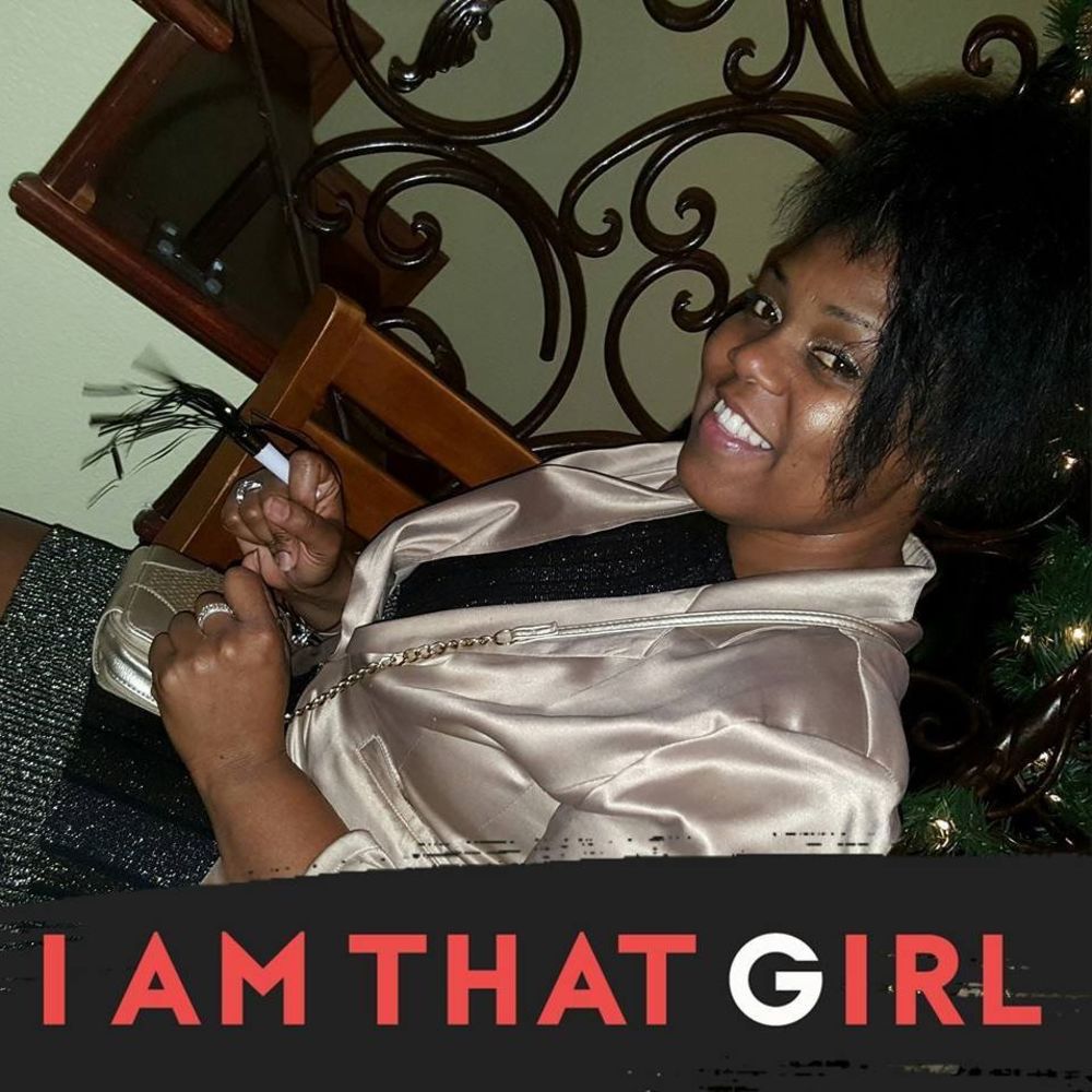 Meet your Posher, Alicia