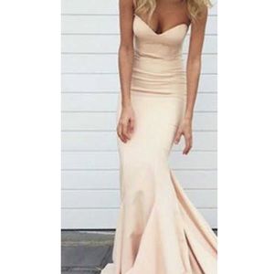 Ivory light peach prom dress gown sweetheart