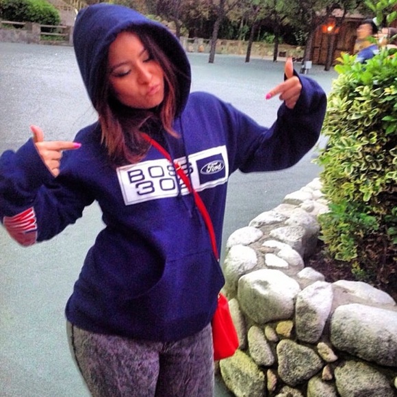 H&M Red Cross Body Bag w/ Adjustable Buckle Strap - Picture 6 of 6