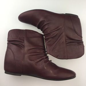 Bongo brand, wine 🍷 color, booties, size 8