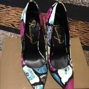 Women's pumps