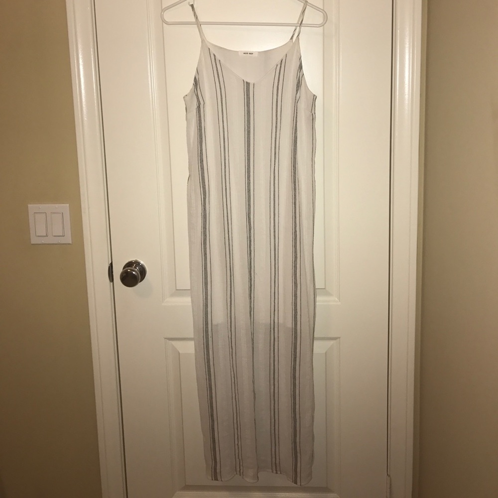 Long stripped dress