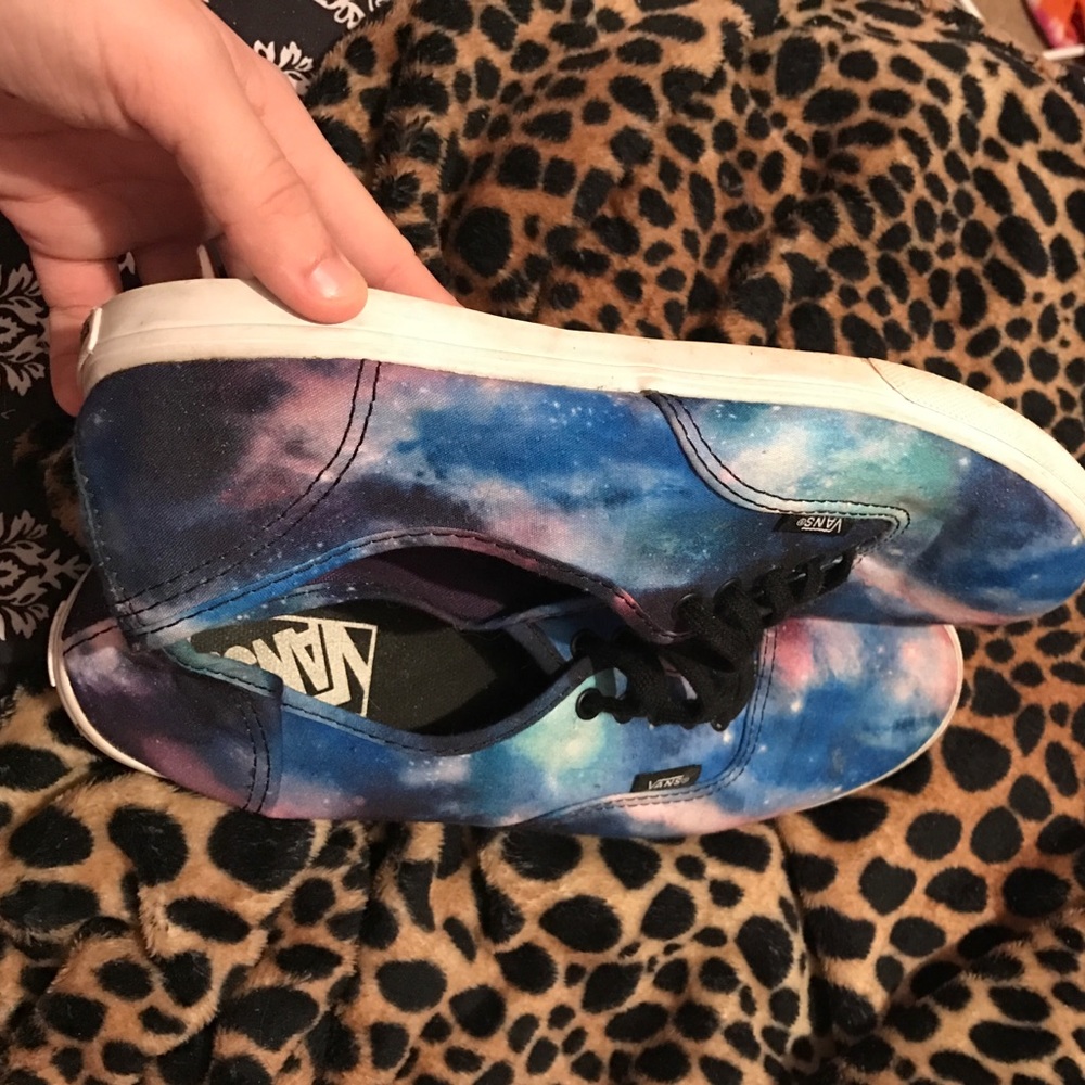 Galaxy Vans