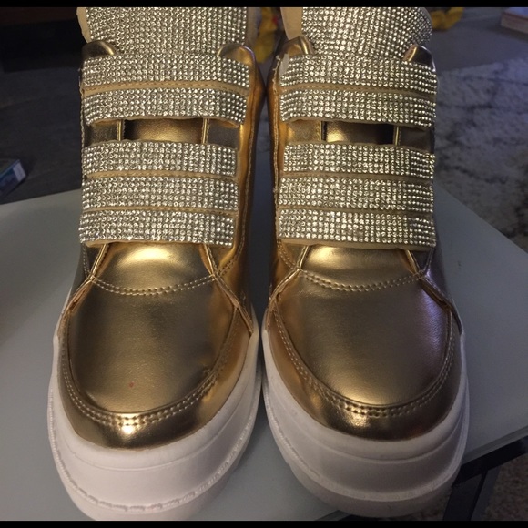 Mojo Moxy Shoes - Shoes