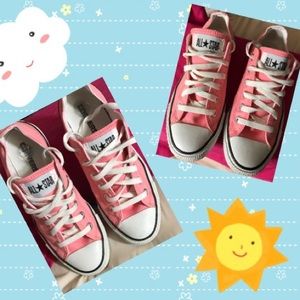 Pink Converse shoe
