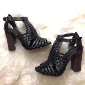 Merona Missi Black Caged Heel Sandal Pump