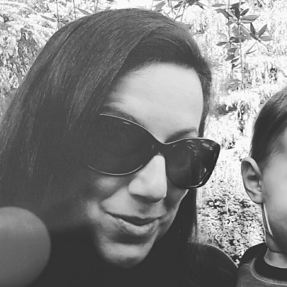 Meet your Posher, Holly