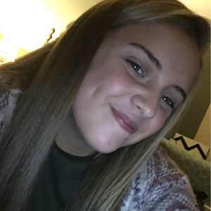 Meet your Posher, Karlie