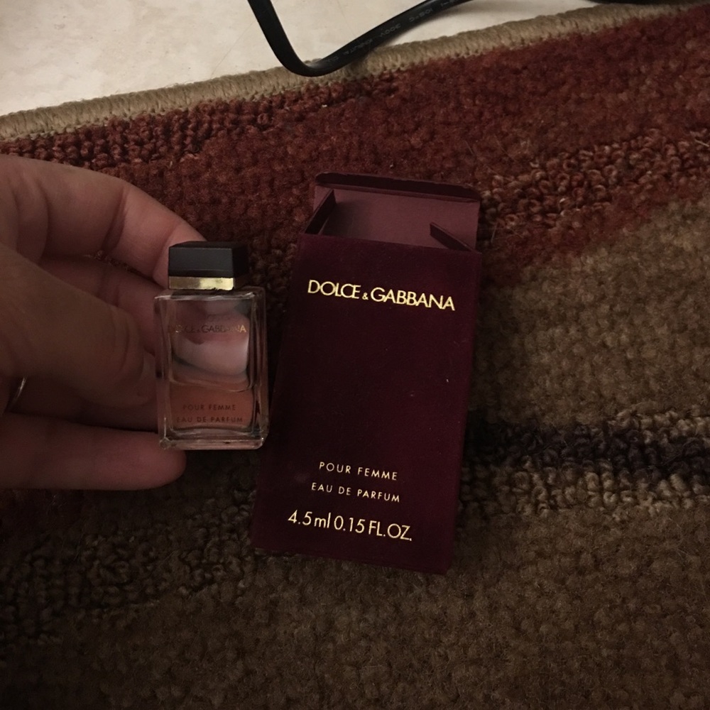 Mini Dolce & Gabbana perfume