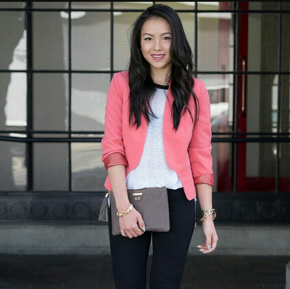 Arynk coral pink blazer size L