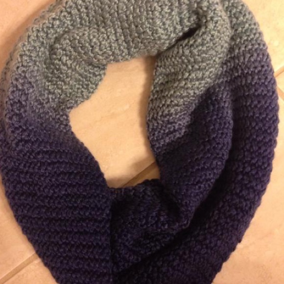 BCBGeneration ombré infinity scarf - Picture 3 of 5