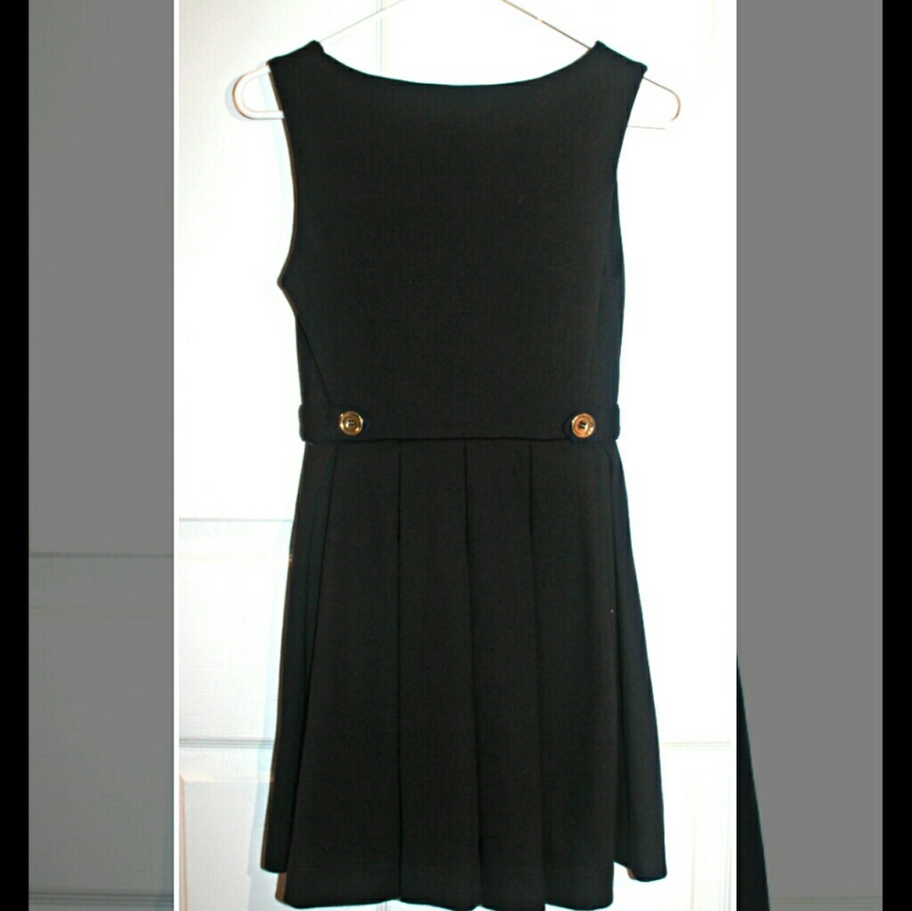 H&M Short Pleated dress