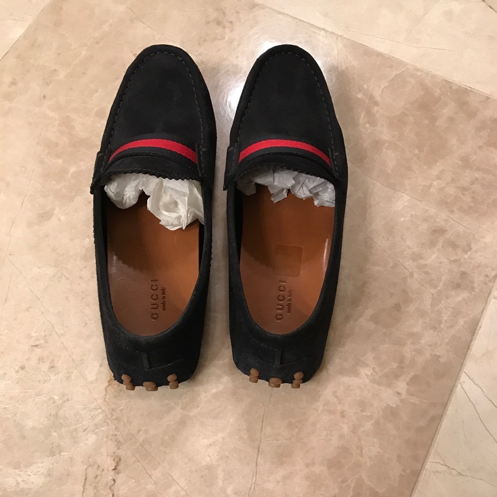 SOLD Women Gucci Drivers