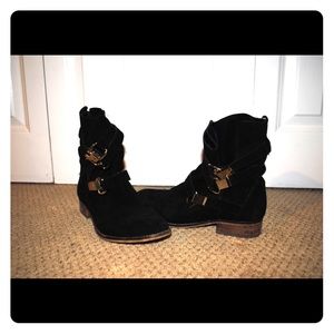 Steve Madden Black Booties