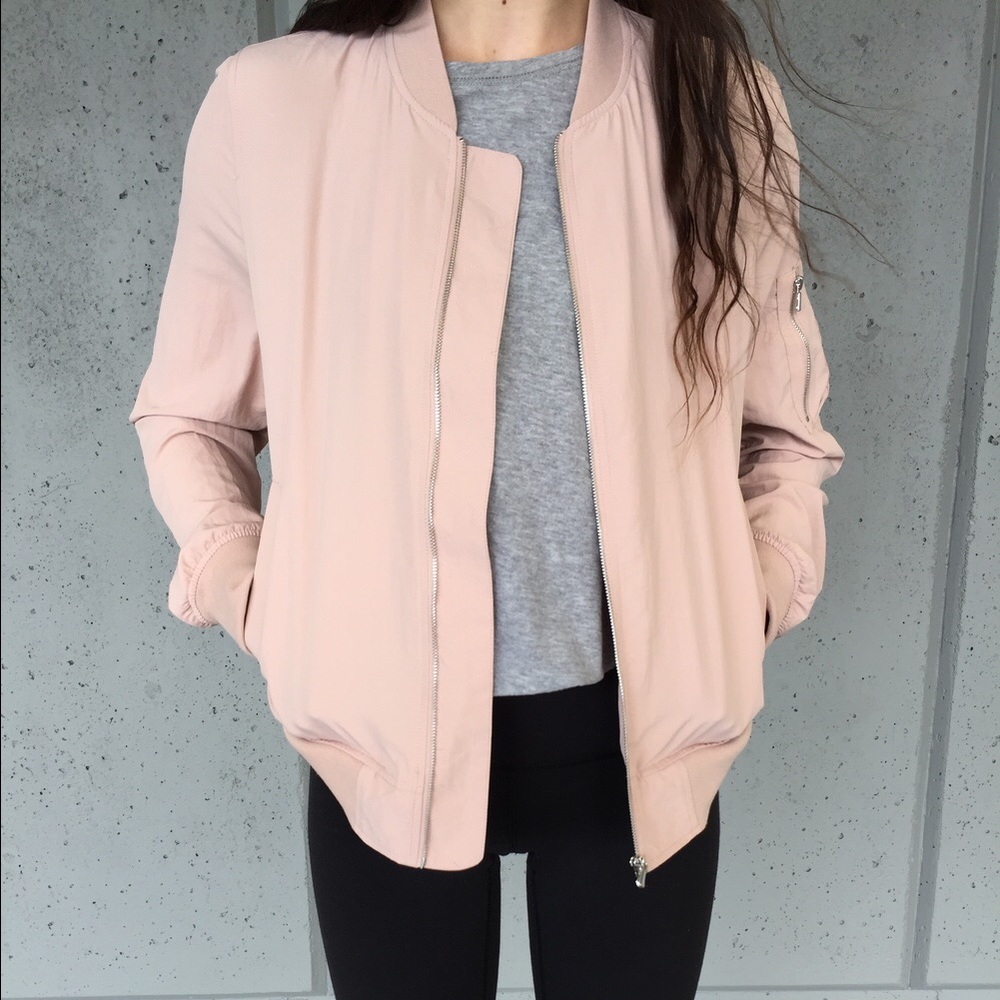 BOMBER IN BLUSH🌸