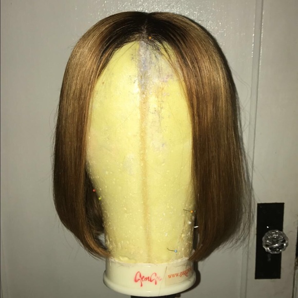 10 inch Bob with Custom Hairline (hair included)‼️ - Picture 2 of 4