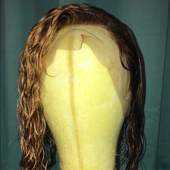 10 inch Bob with Custom Hairline (hair included)‼️ - Picture 4 of 4