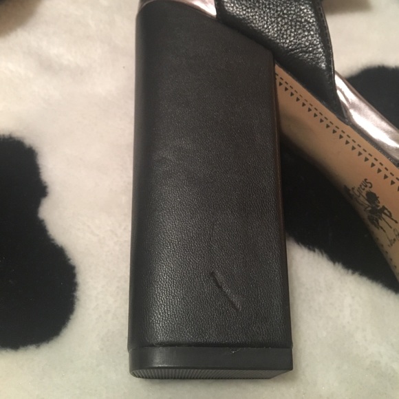 🌈 SOLD - Picture 2 of 3