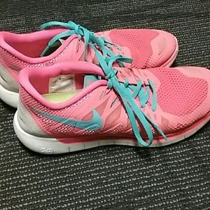 Nike Free 5.0 Bright Coral Running Shoes