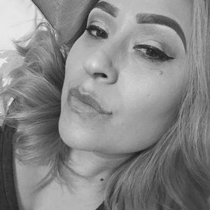 Meet your Posher, Lorena